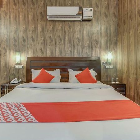 Oyo 27999 Hotel Deep Sirsa Exterior foto